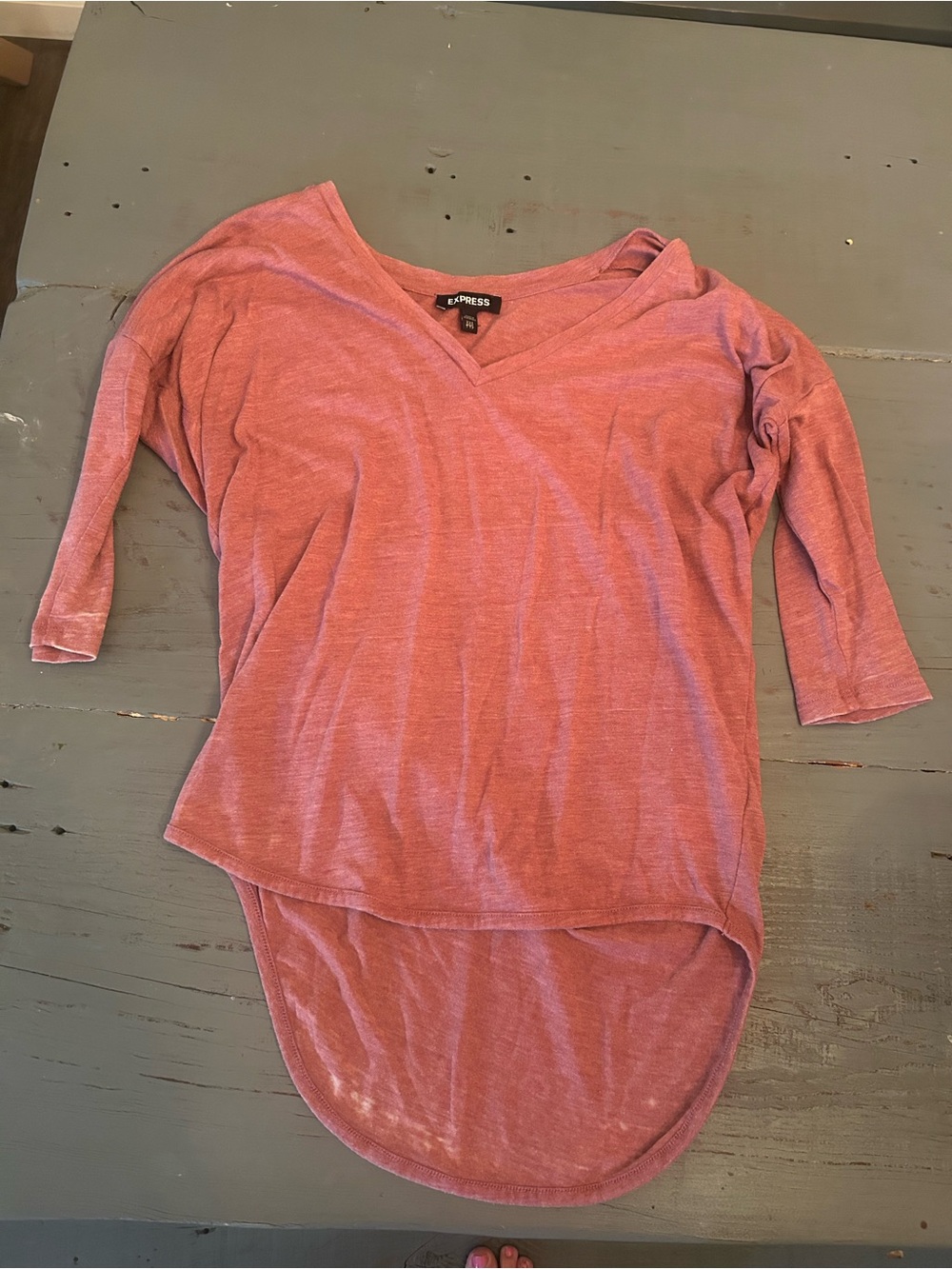 Express Women's Dusty Rose V-Neck High-Low Top